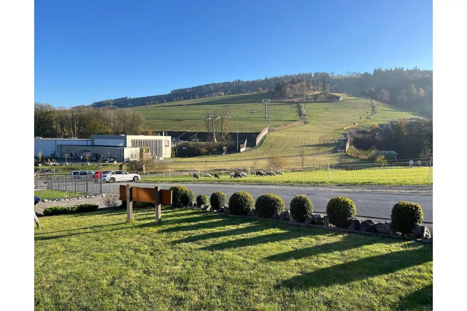 Luxus Blockhaus B-Aussicht Sommer