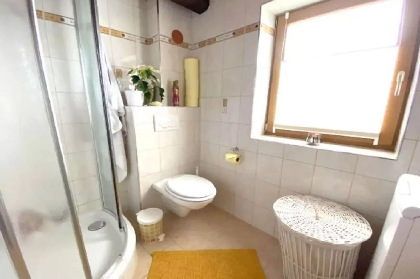395431-Bathroom