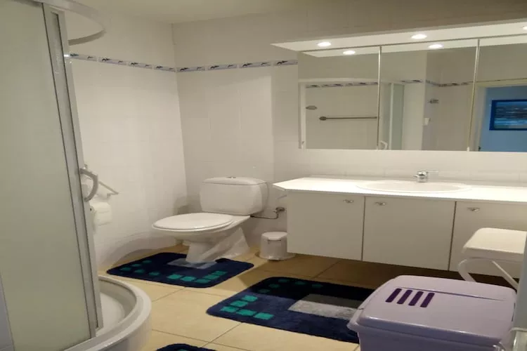 SEASIGHT BC / B1403-Badezimmer