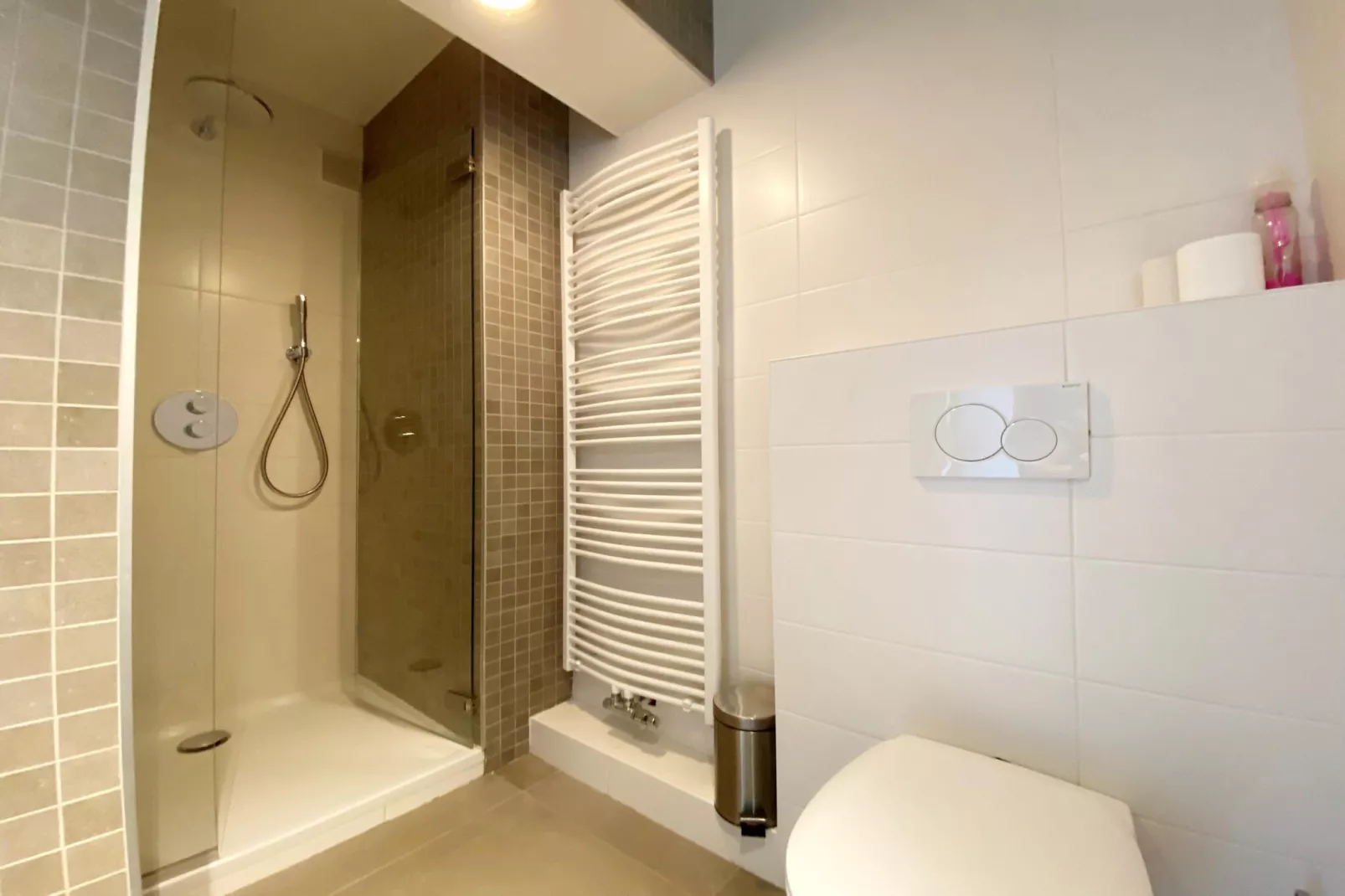 DE KWINTE 201-Badezimmer