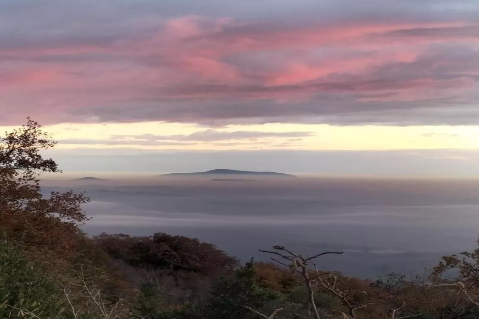 Binnella 18-Areas within 20km in summer