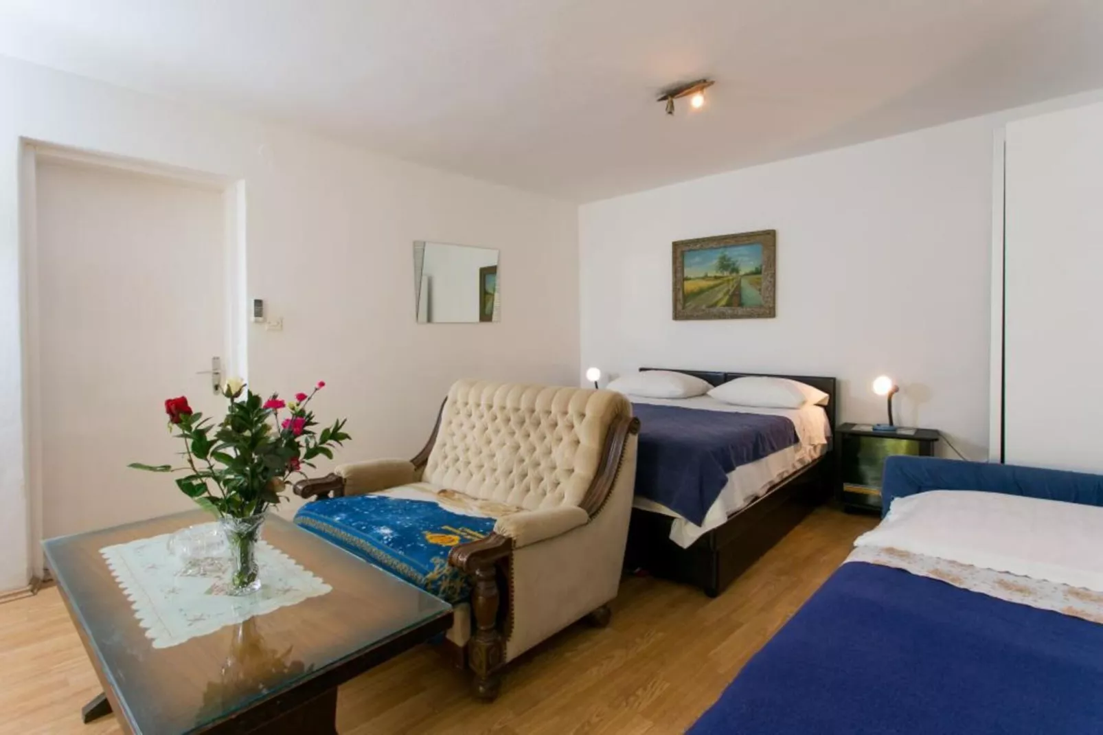 Guest House Kusalo- One Bedroom Apartment with Terrace (Apartman 4)-Chambre
