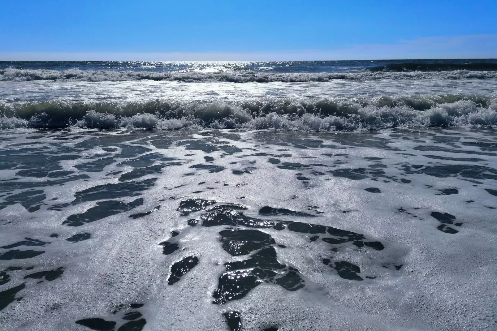 Dune Escape with Games and WiFi-By Traum