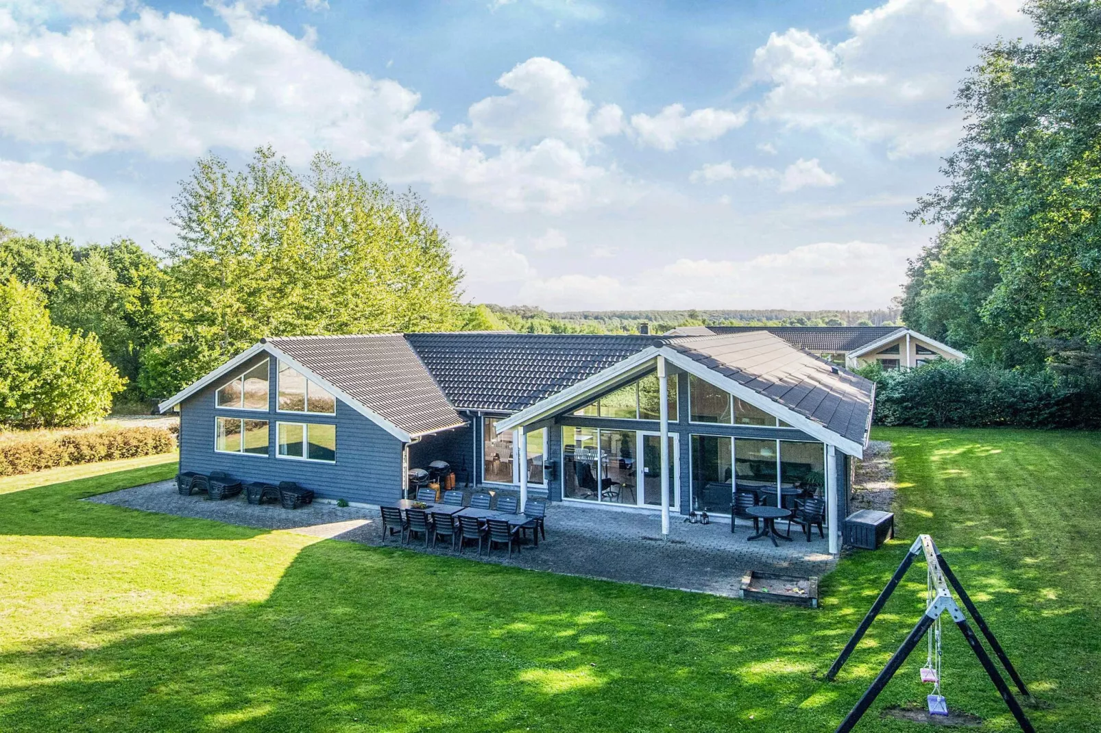 16 person holiday home in Glesborg