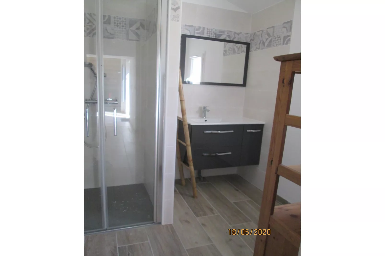 Maison de vacances Crux la Ville-Salle de bain