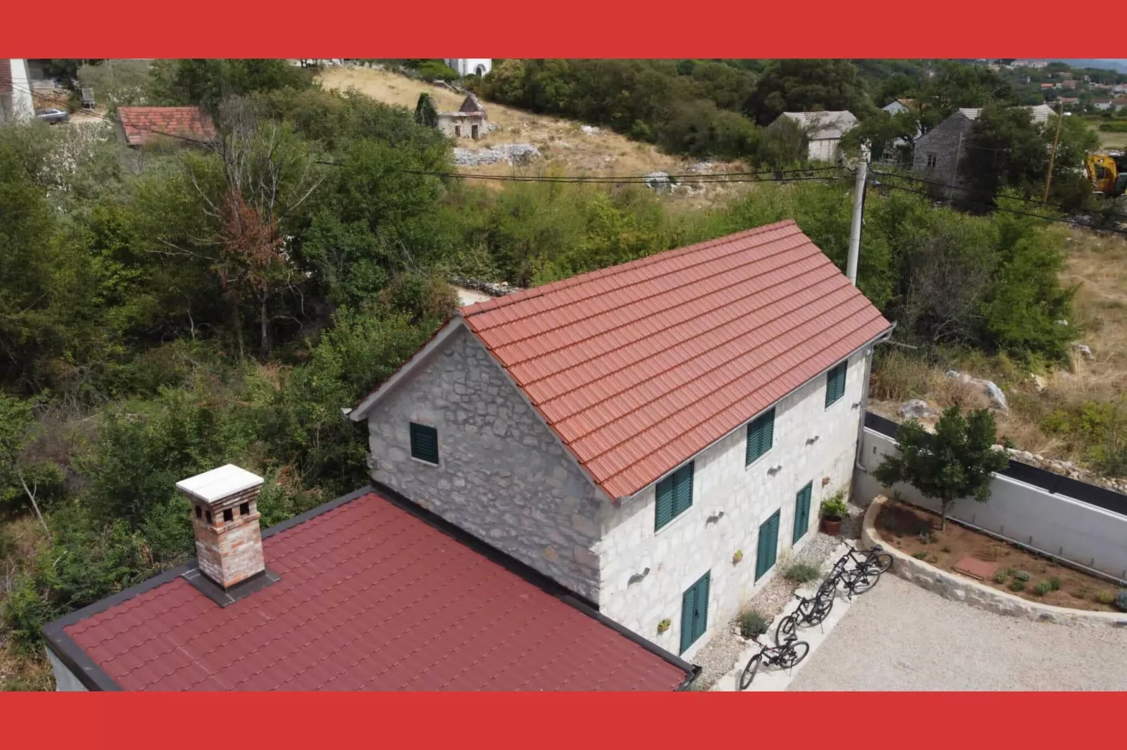 Eli-Exterior in summer