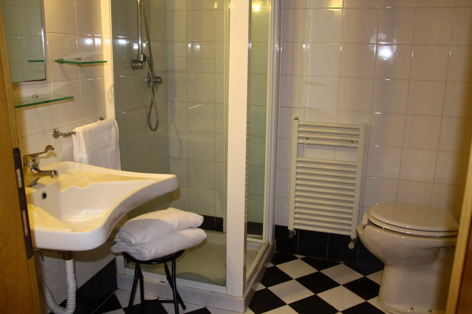 Da Vinci Tre-Bathroom