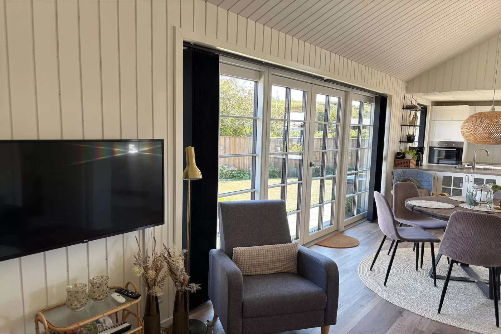 6 person holiday home in Løgstør-By Traum-Indoor