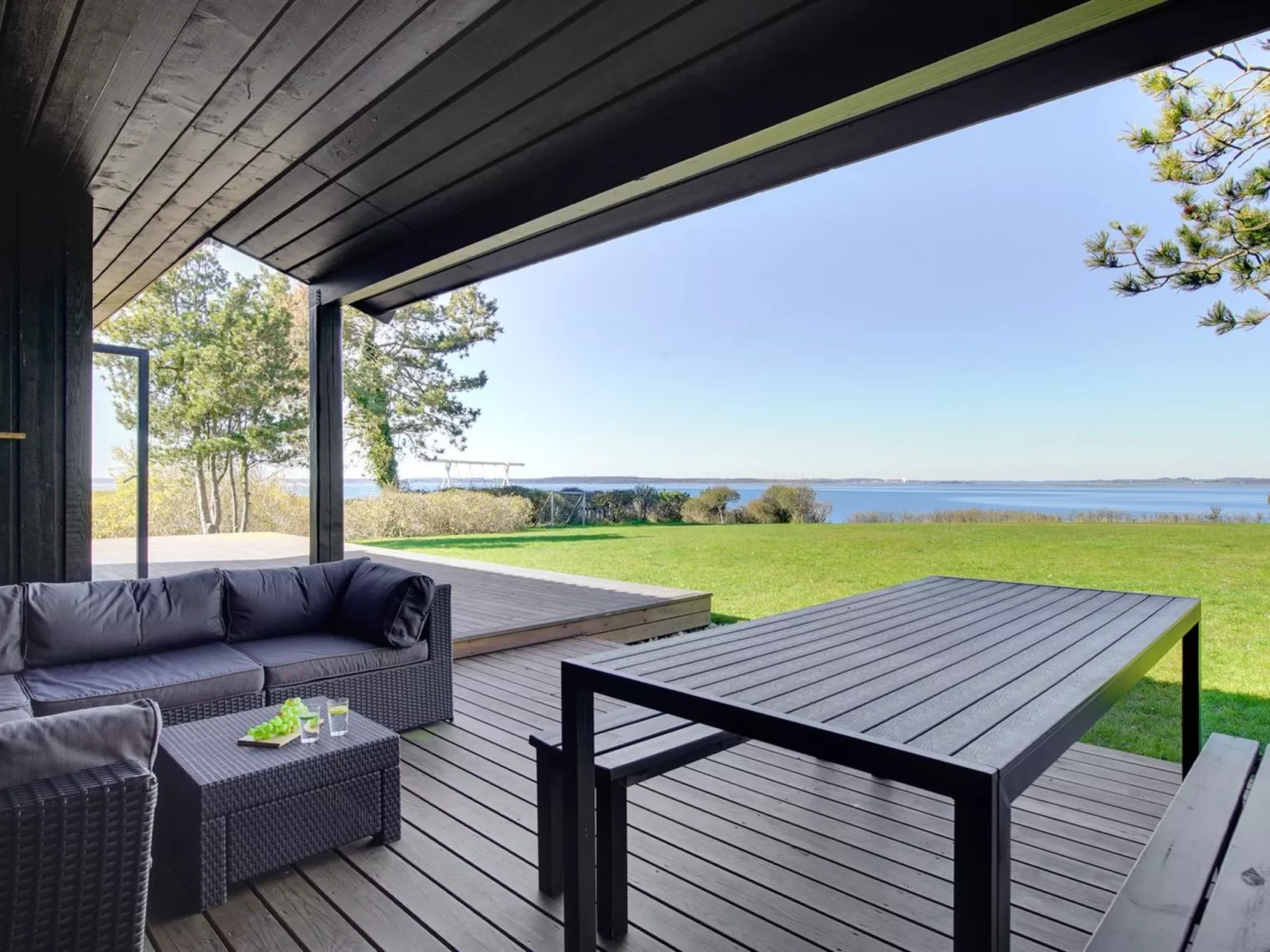 "Iadrik" - 85m to the fjord