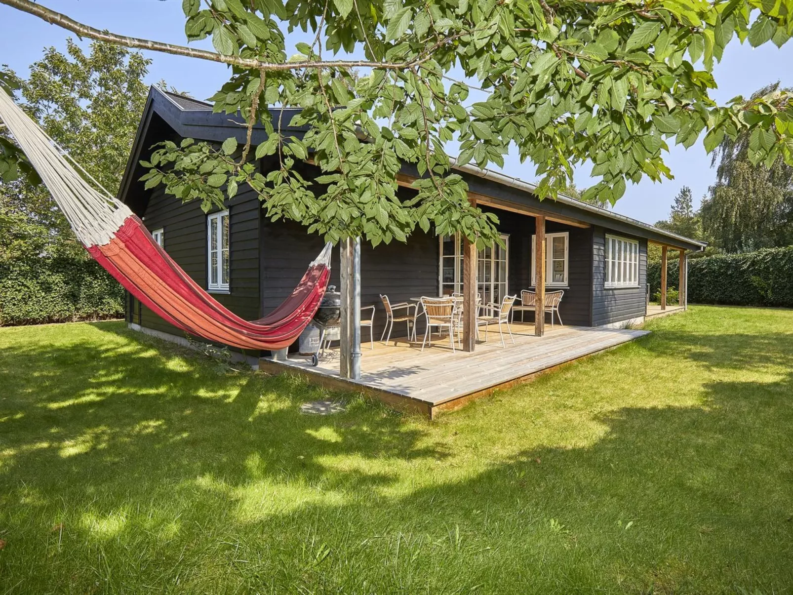 "Emely" - 700m from the sea