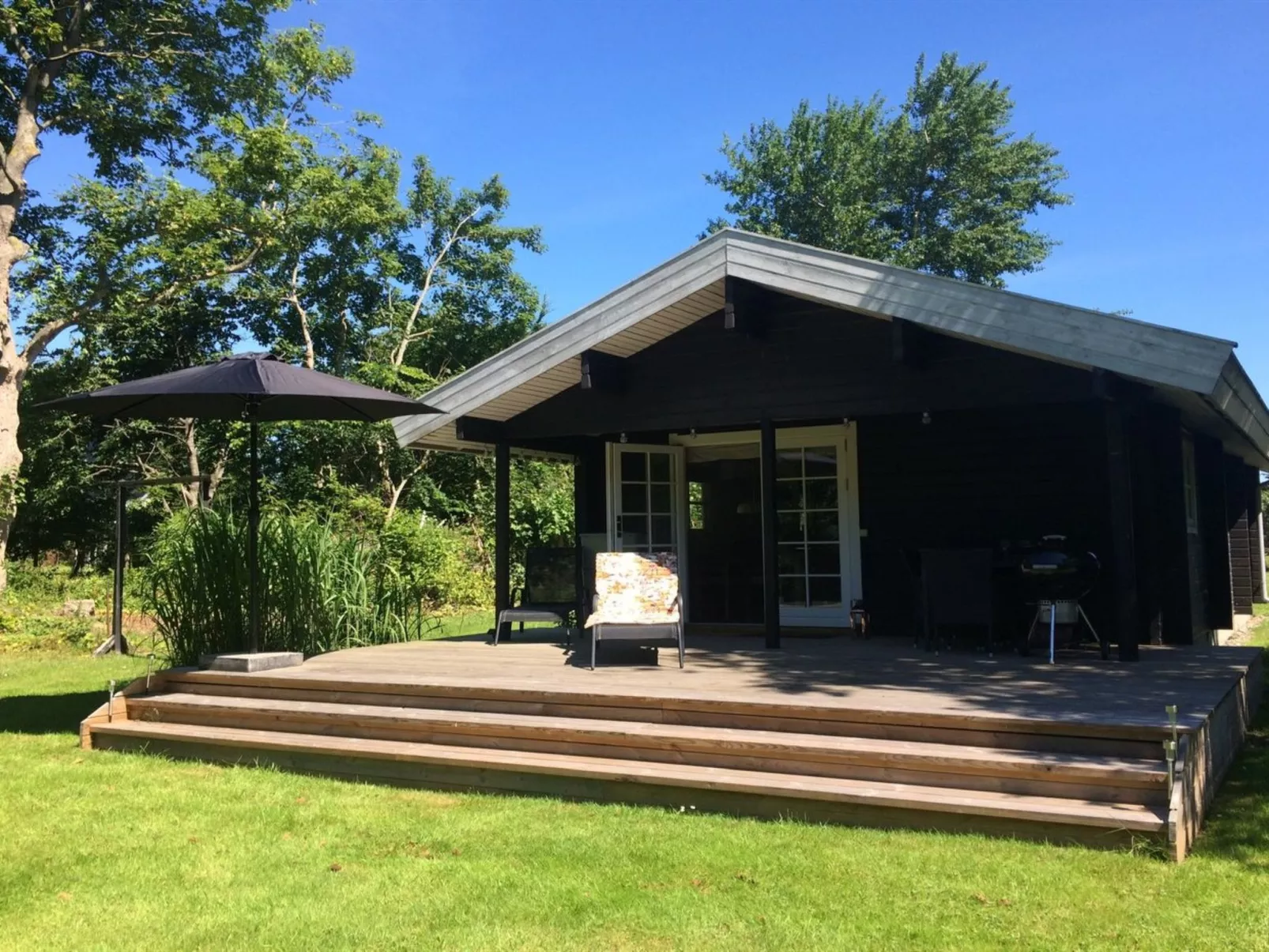 "Freyja" - 800m from the sea