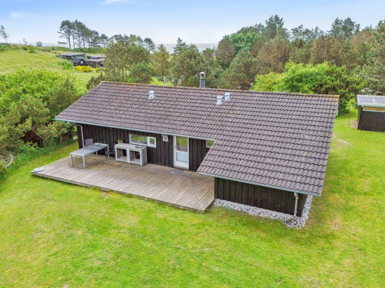 "Arntraud" - 250m from the sea