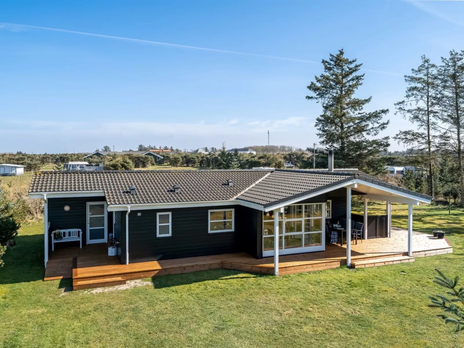 "Troels" - 750m from the sea