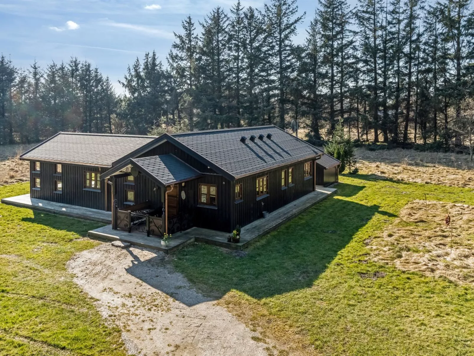 "Marla" - 1.1km from the sea