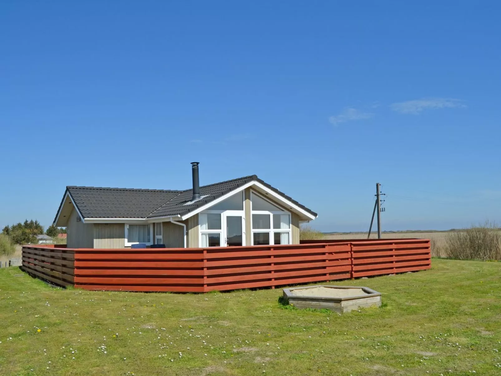 "Arnkil" - 700m from the sea