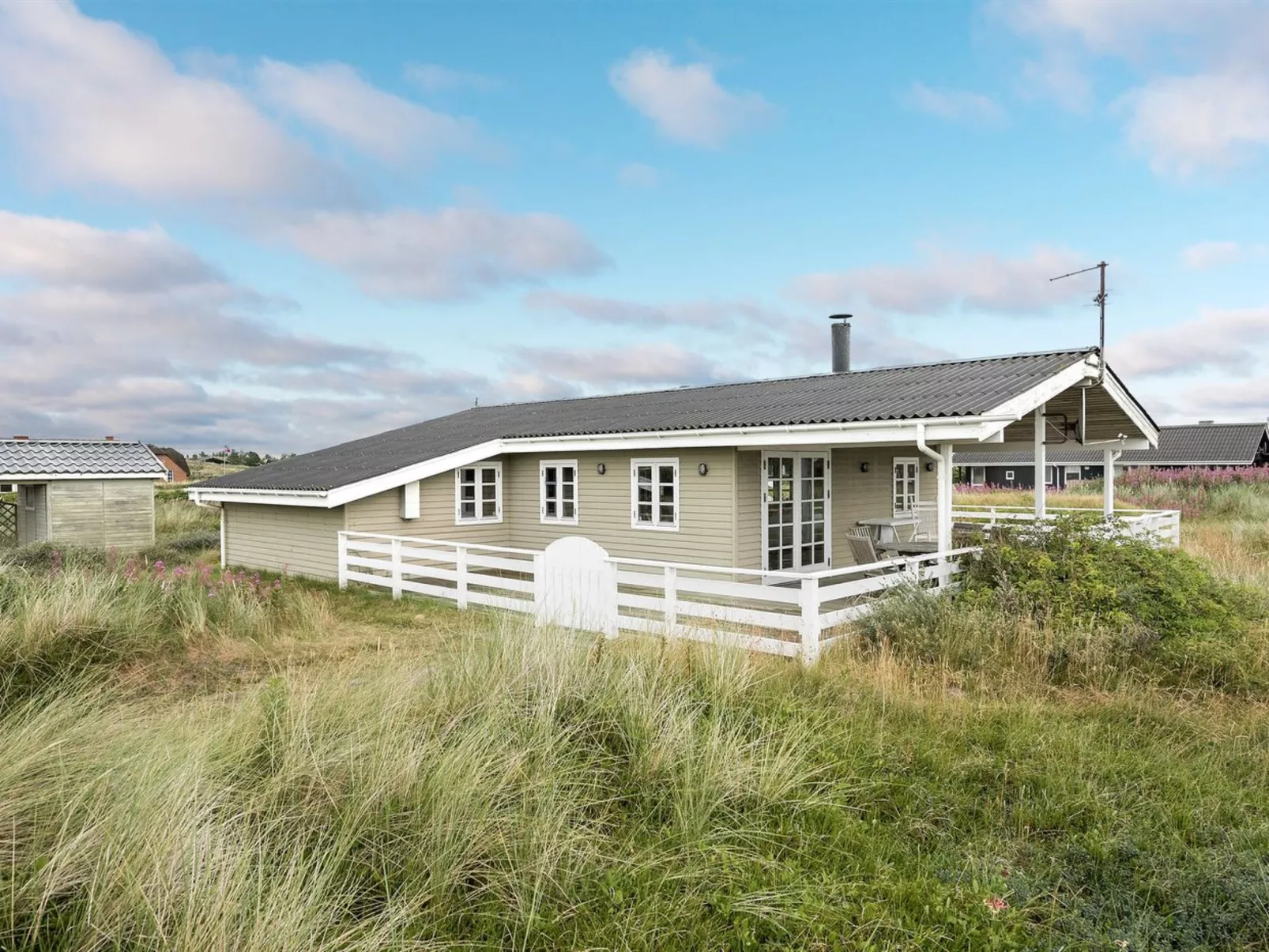 "Dortea" - 600m from the sea