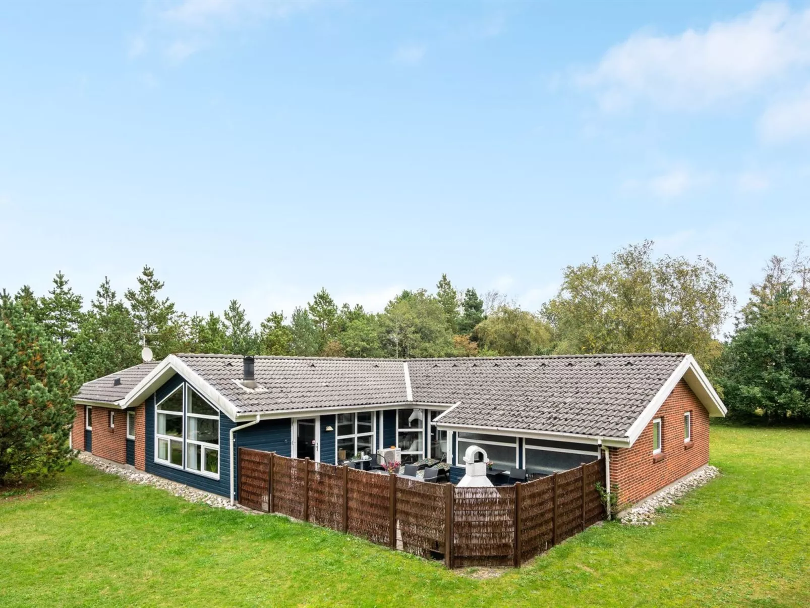 "Elika" - 900m to the fjord