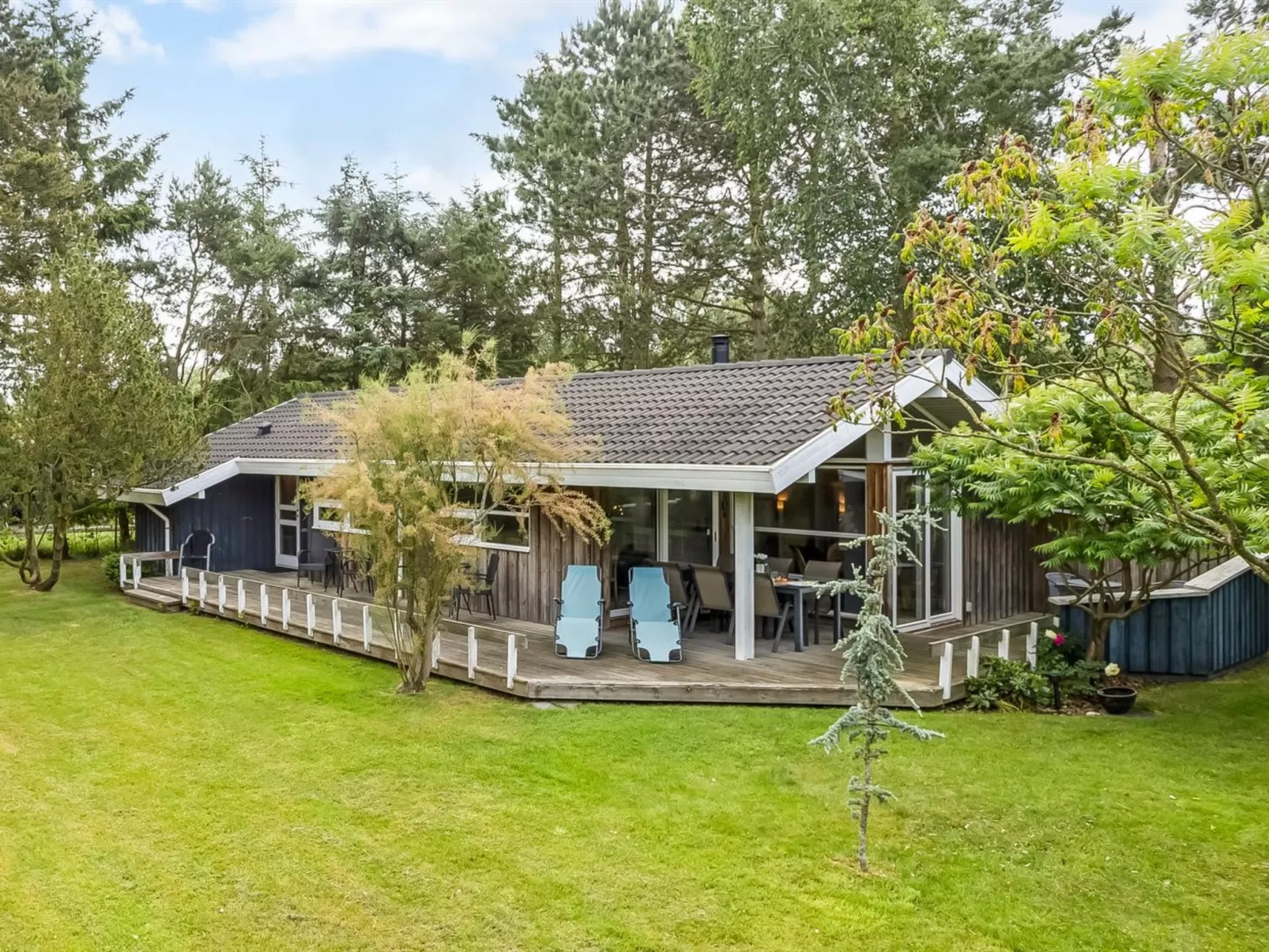 "Fatlinda" - 1km from the sea