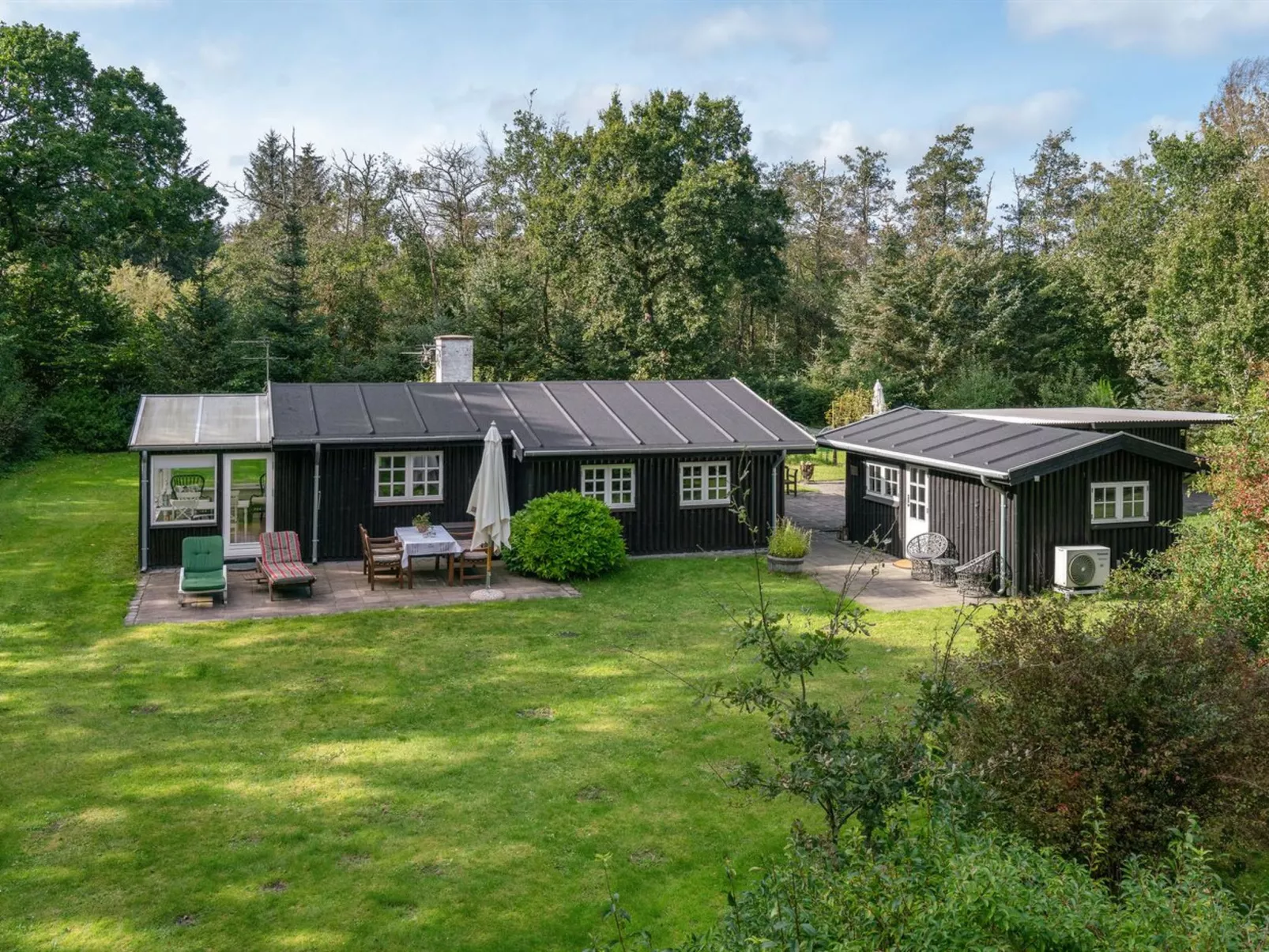 "Arnborg" - 2km from the sea