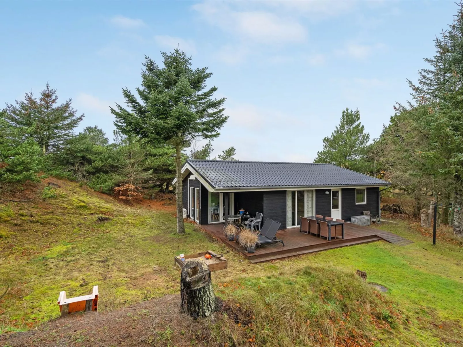 "France" - 1.1km from the sea