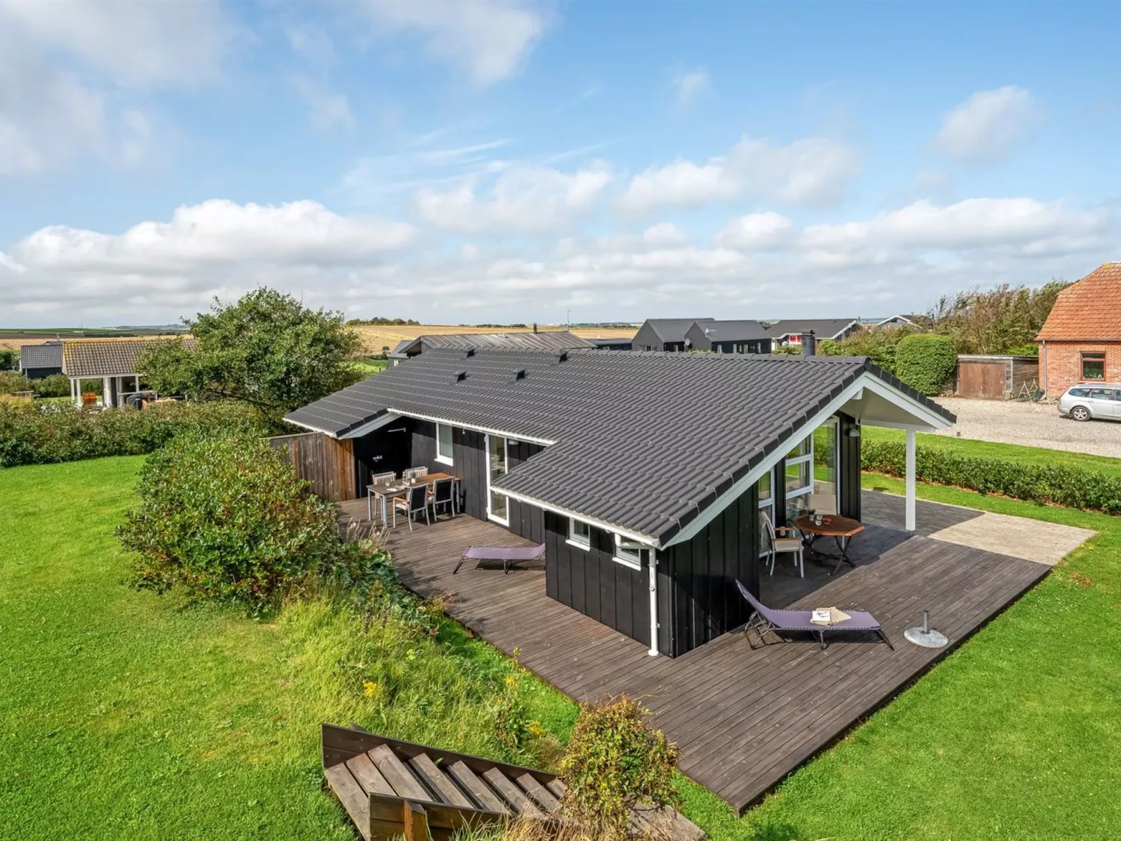 "Tanna" - 330m to the fjord