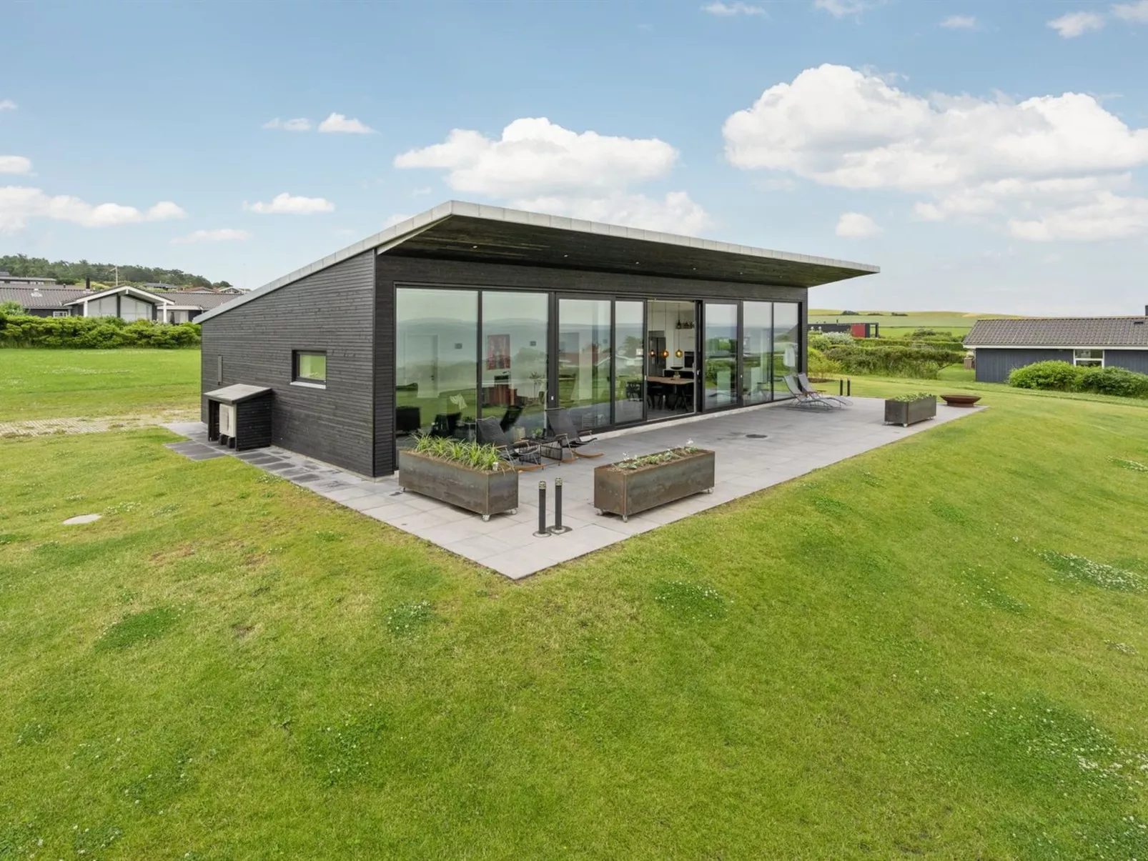 "Alyna" - 200m from the sea