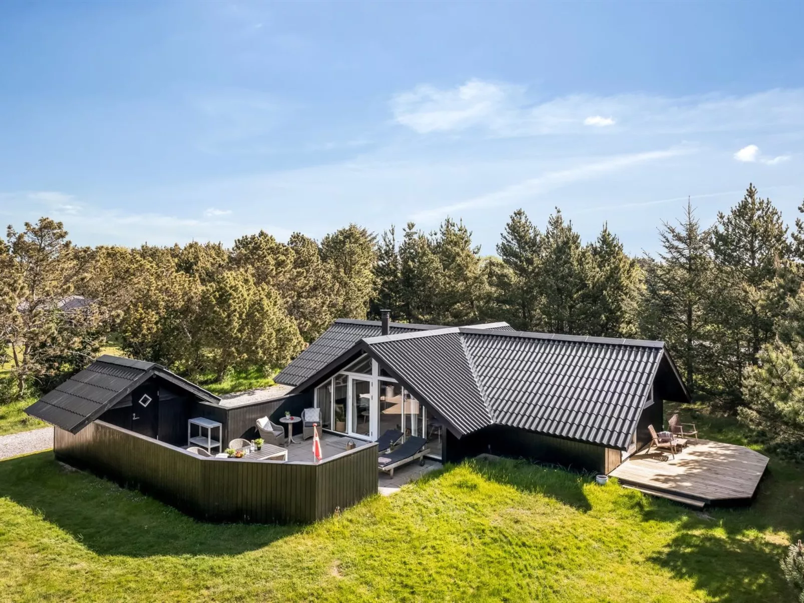 "Rumena" - 800m from the sea