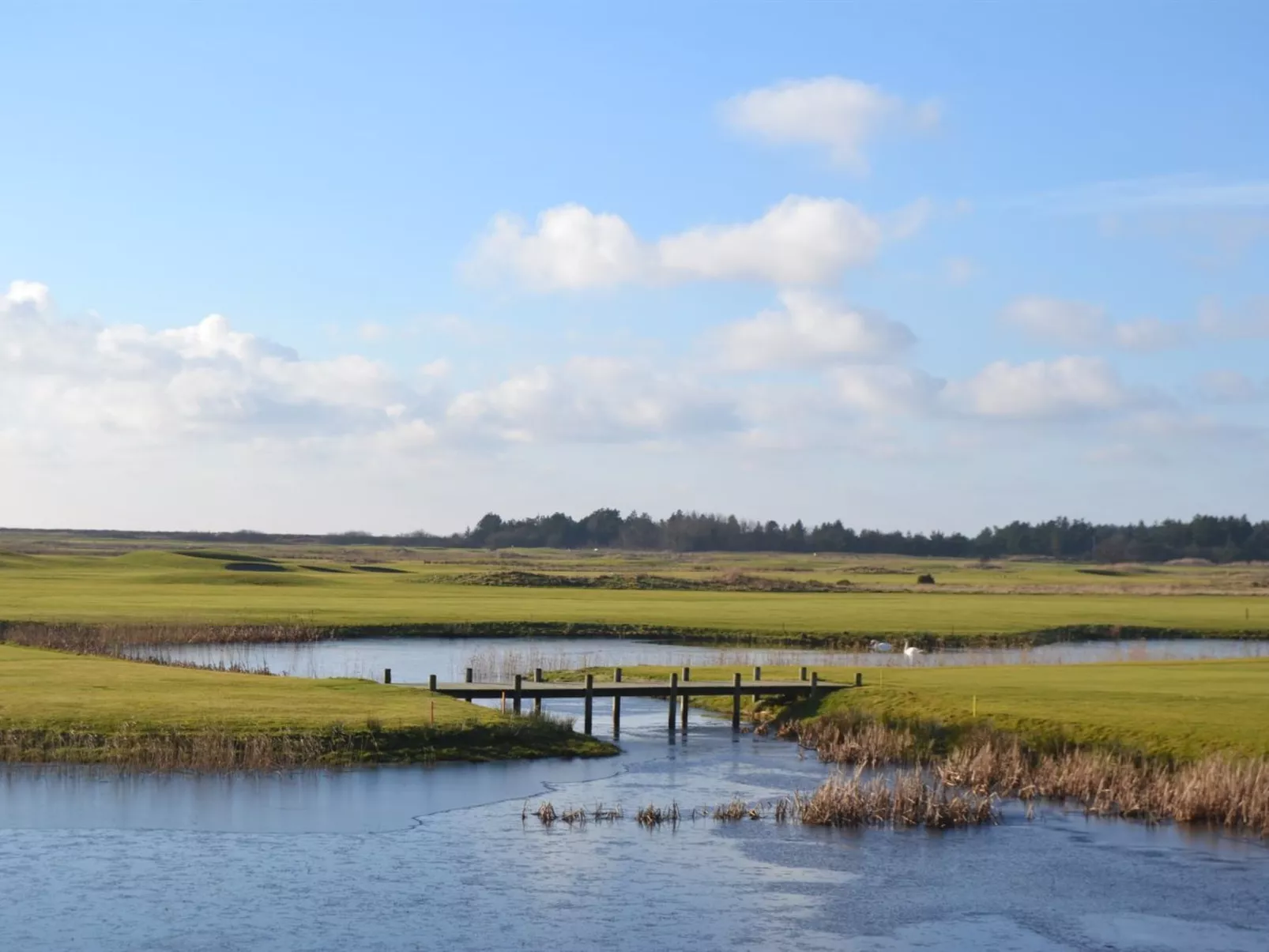 "Svava" - 2.3km from the sea