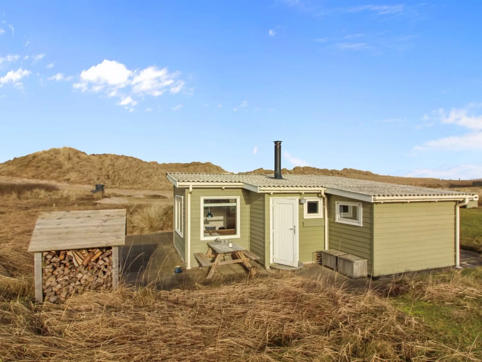 "Adi" - 75m from the sea