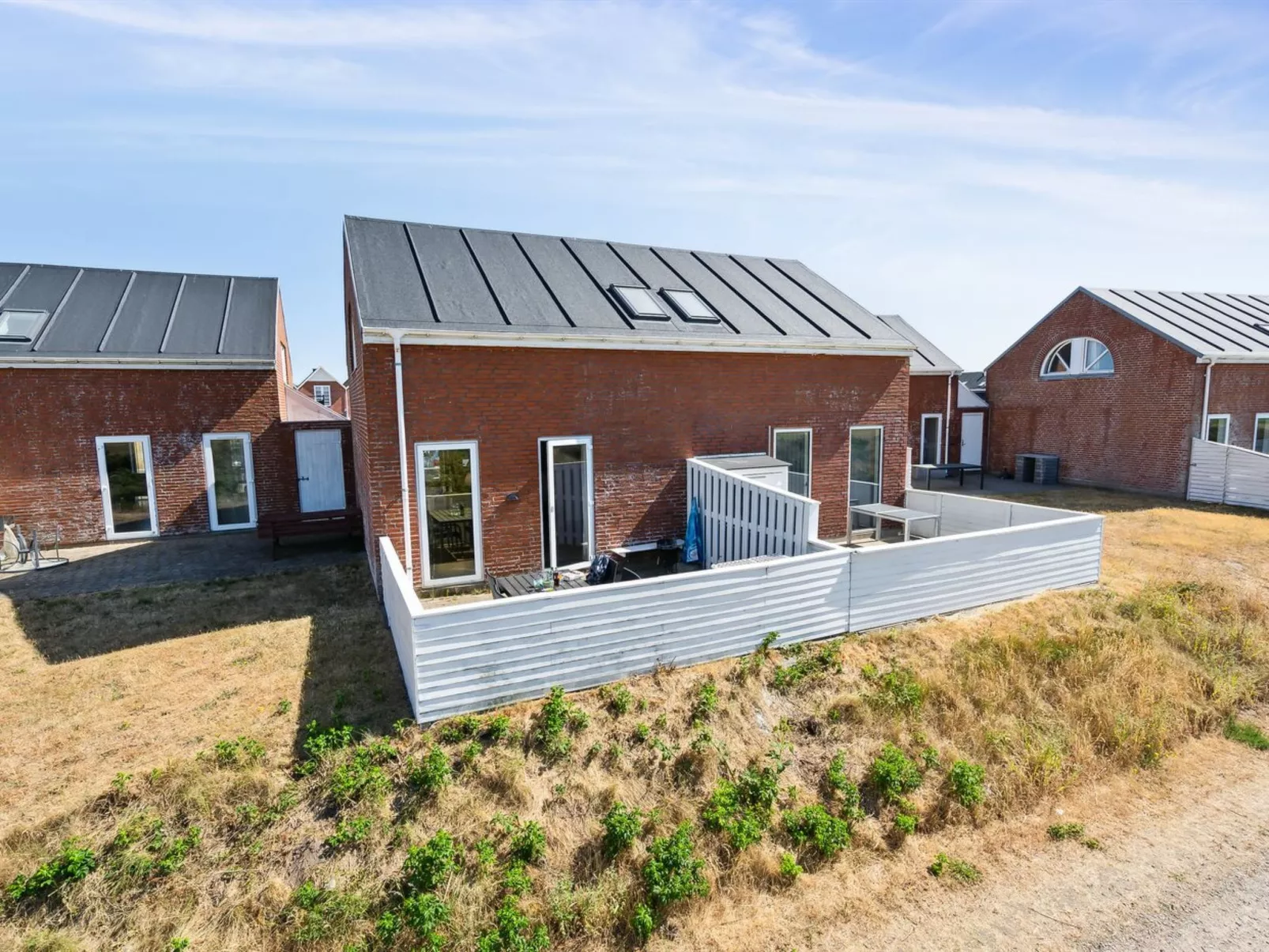 "Aappo" - 2.3km from the sea