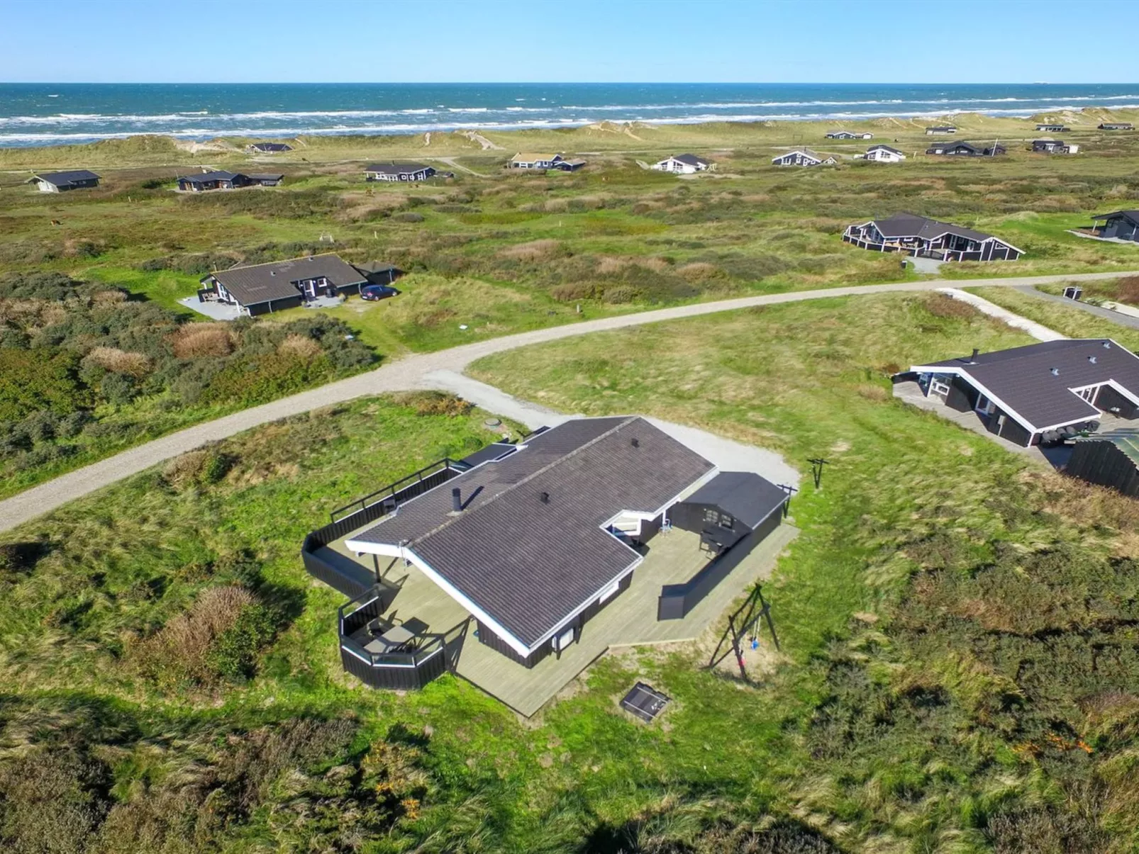 "Elvie" - 200m from the sea