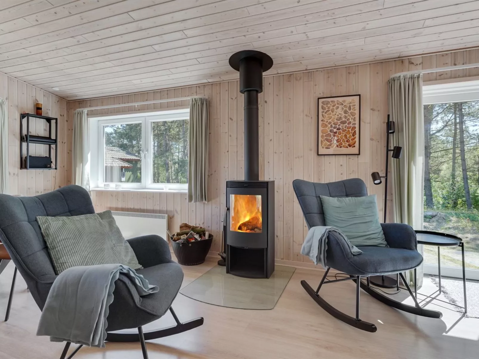 "Solvey" - 2km from the sea