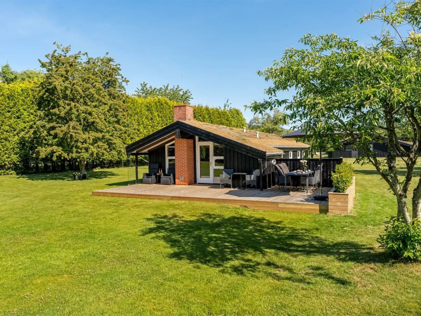 "Ingimar" - 2.2km from the sea