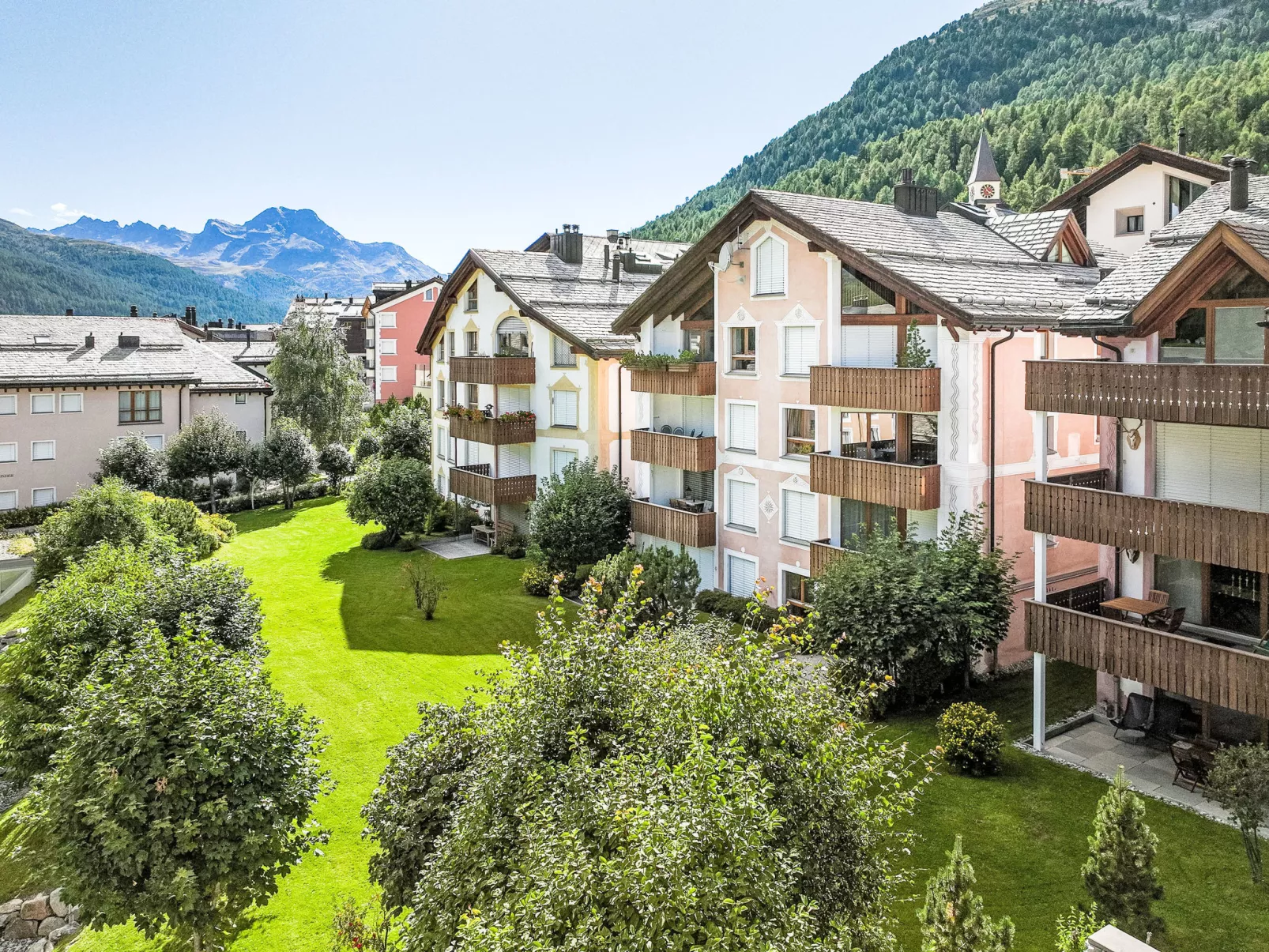 Chesa Dal Luf B5-Draußen