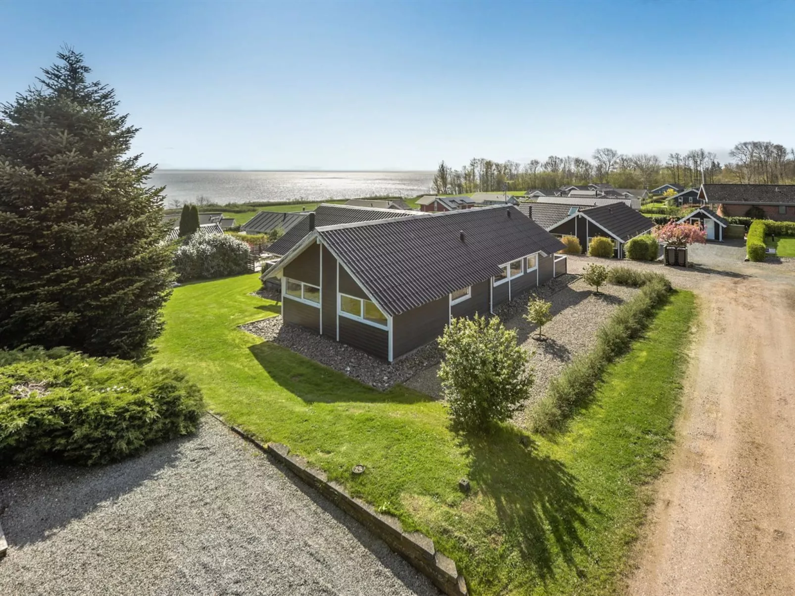 "Hera" - 200m from the sea