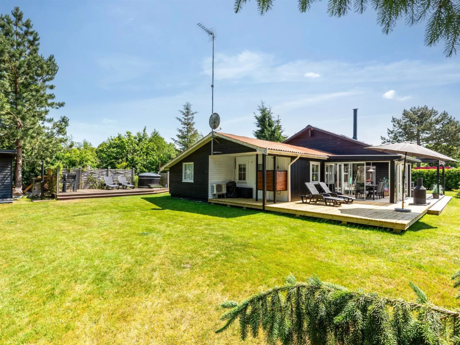 "Gabi" - 700m from the sea