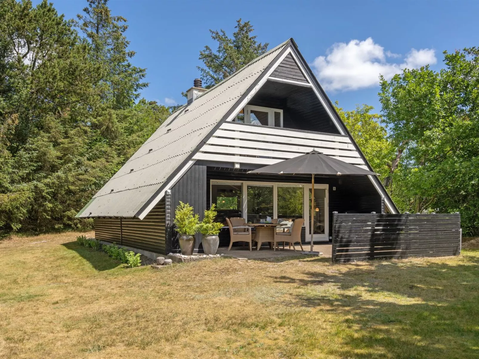 "Elina" - 500m from the sea