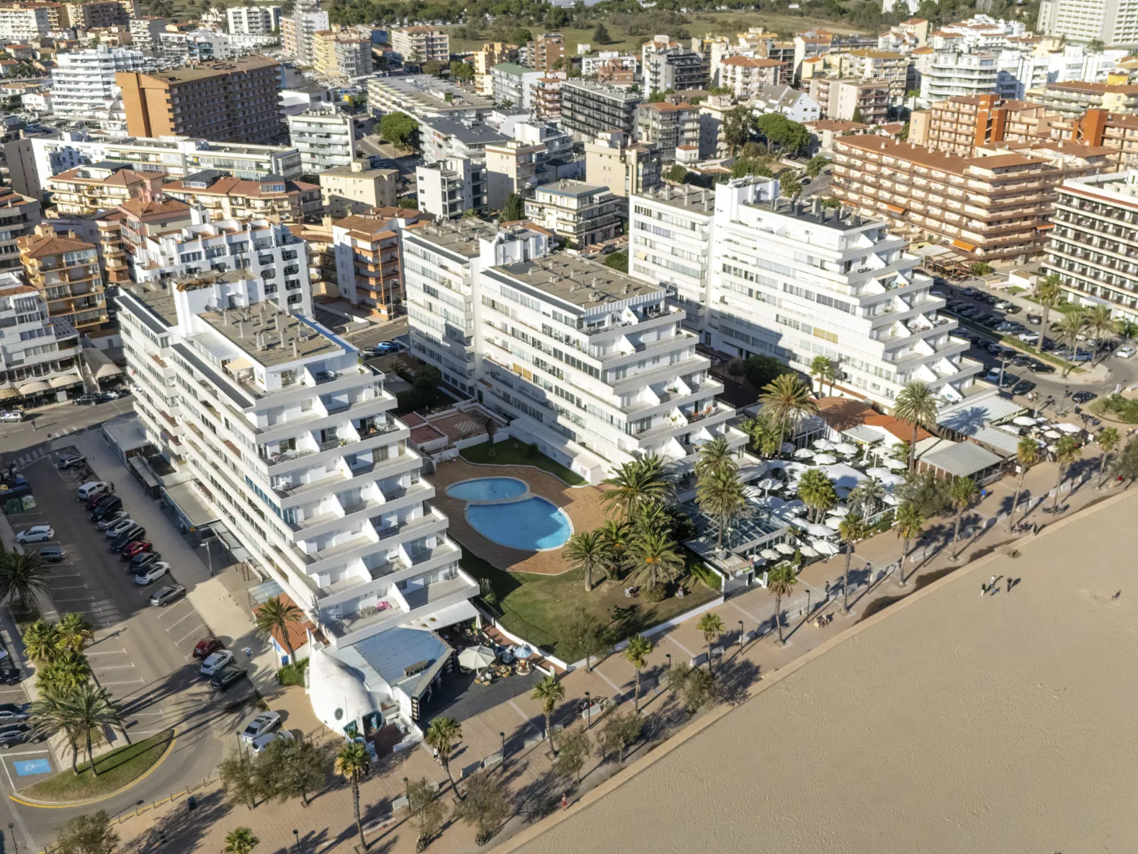 Roses Holiday Center-Dehors