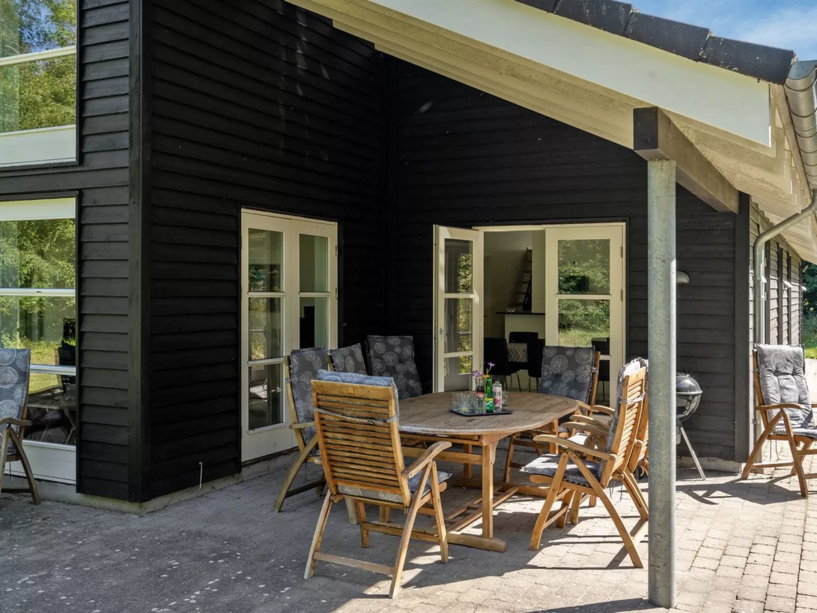 "Kringfod" - 590m from the sea