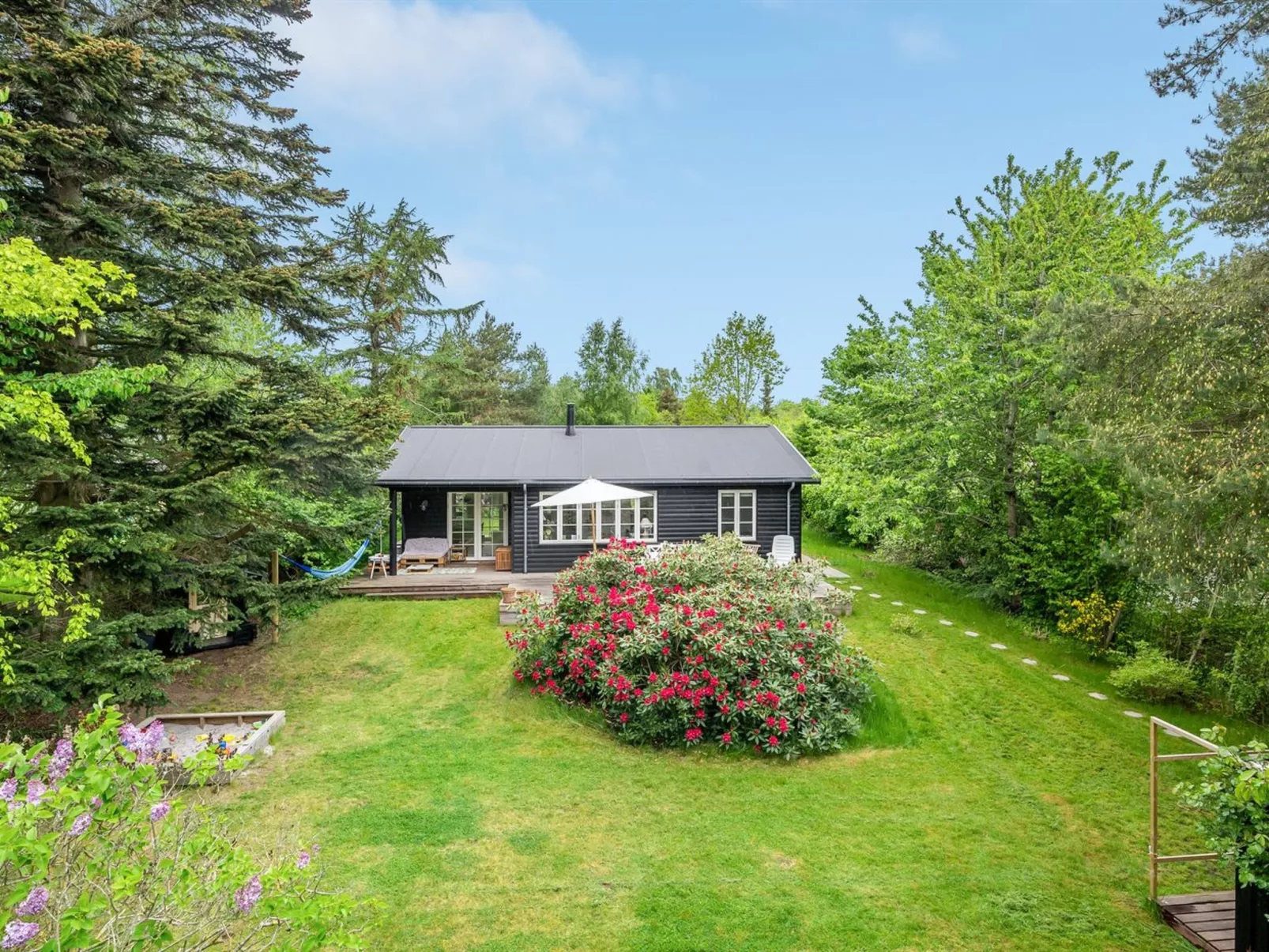 "Mariela" - 800m from the sea