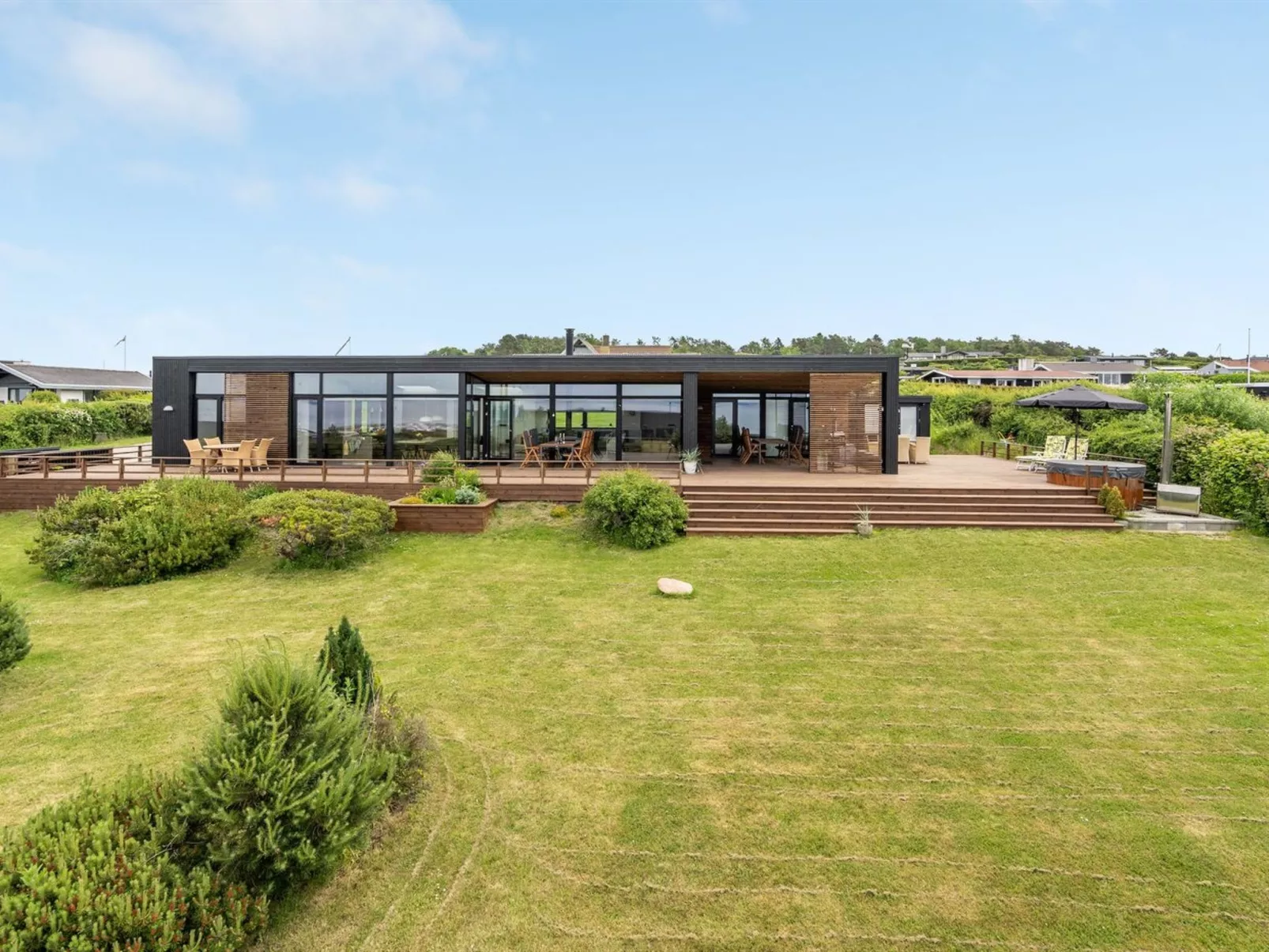 "Mahilo" - 300m from the sea