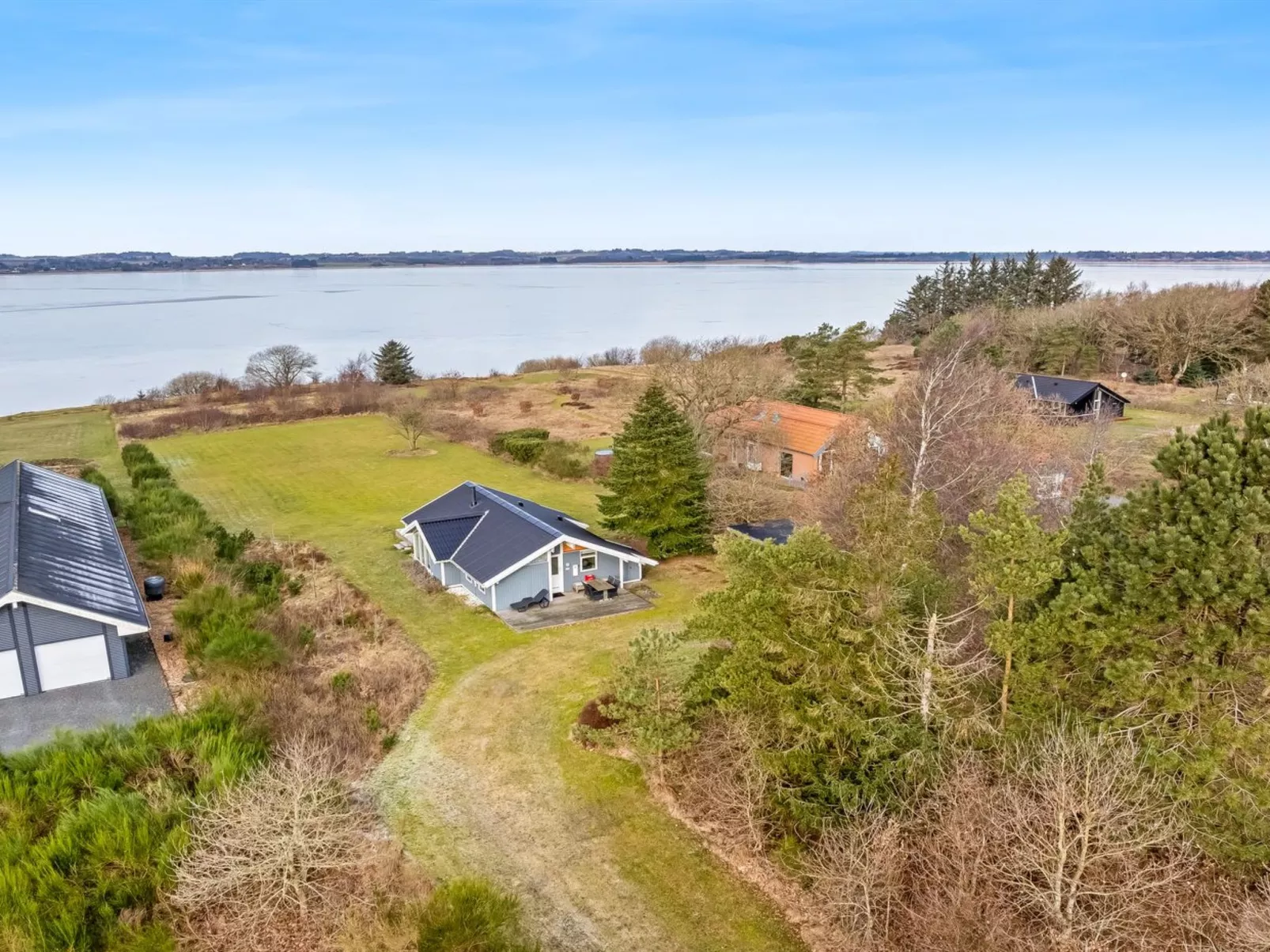 "Arleta" - 250m to the fjord