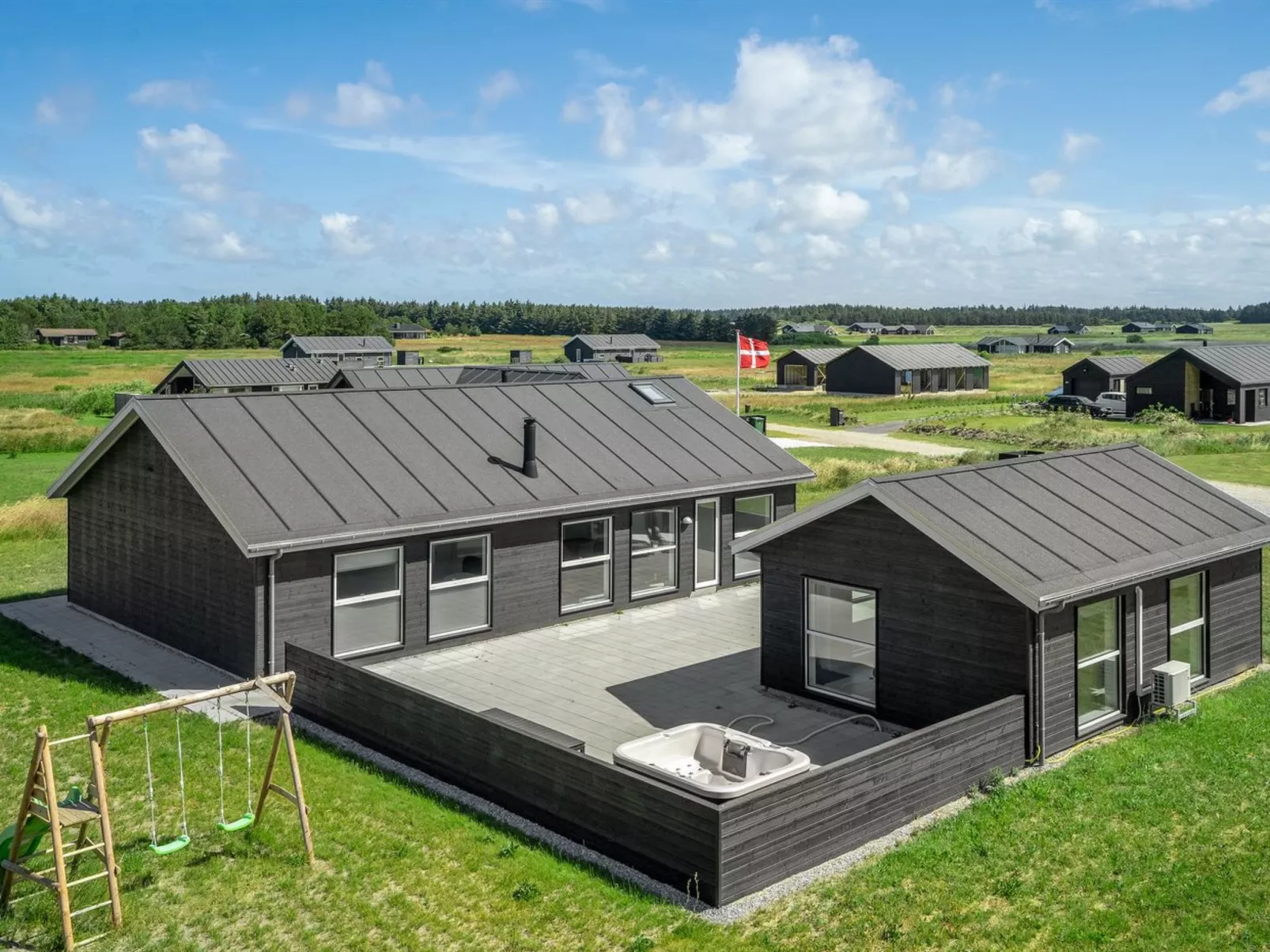 "Tatiane" - 1.5km from the sea