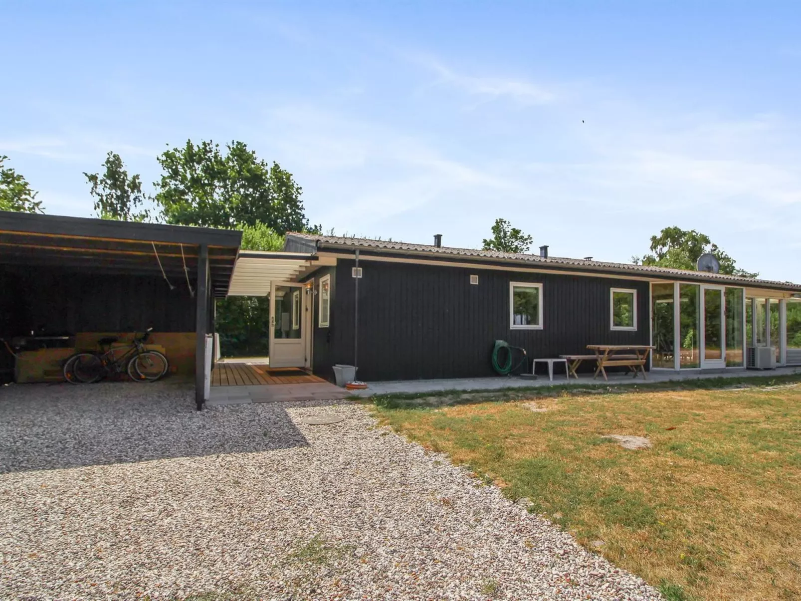 "Eldina" - 100m from the sea