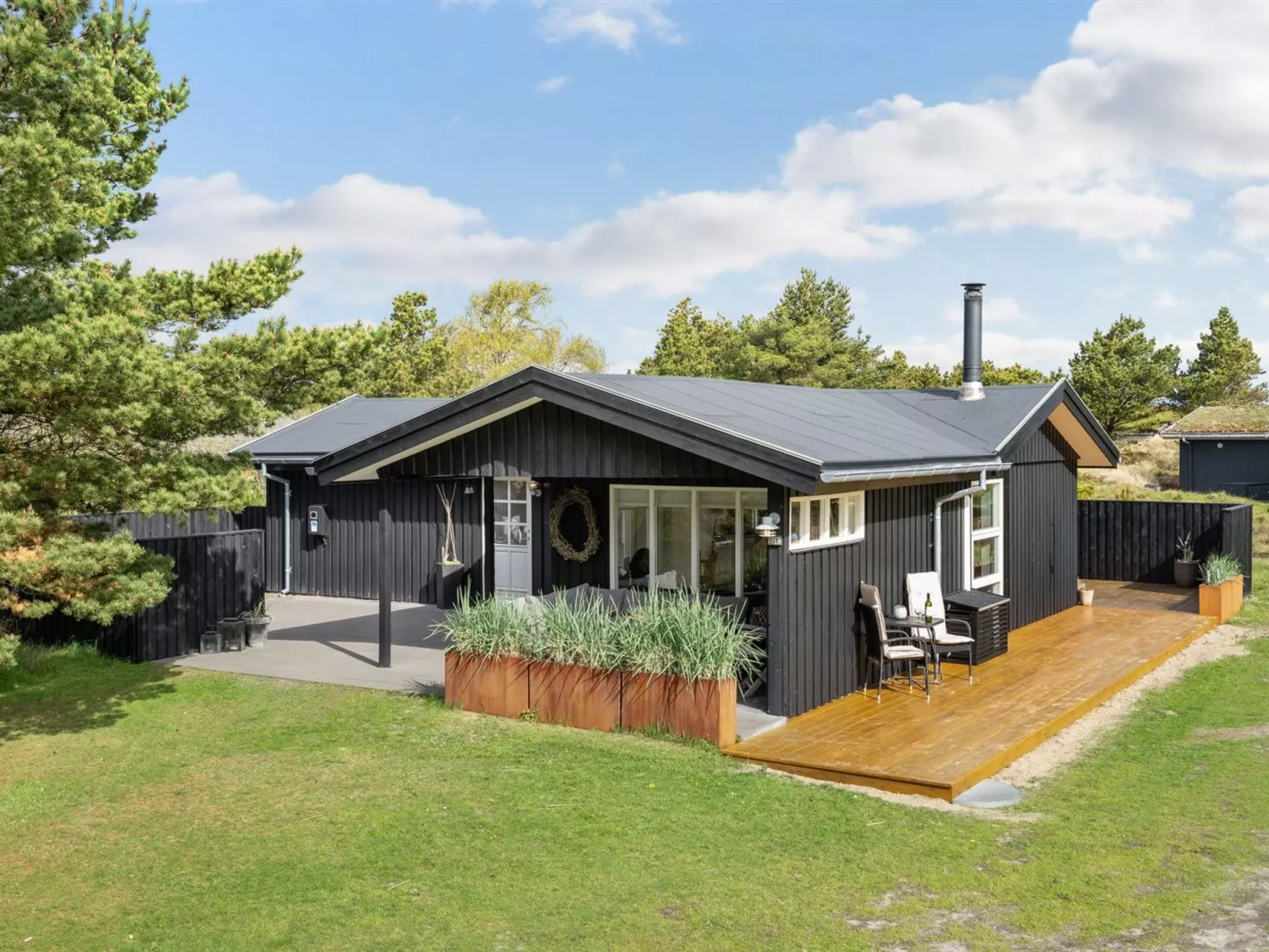 "Monja" - 2.2km from the sea