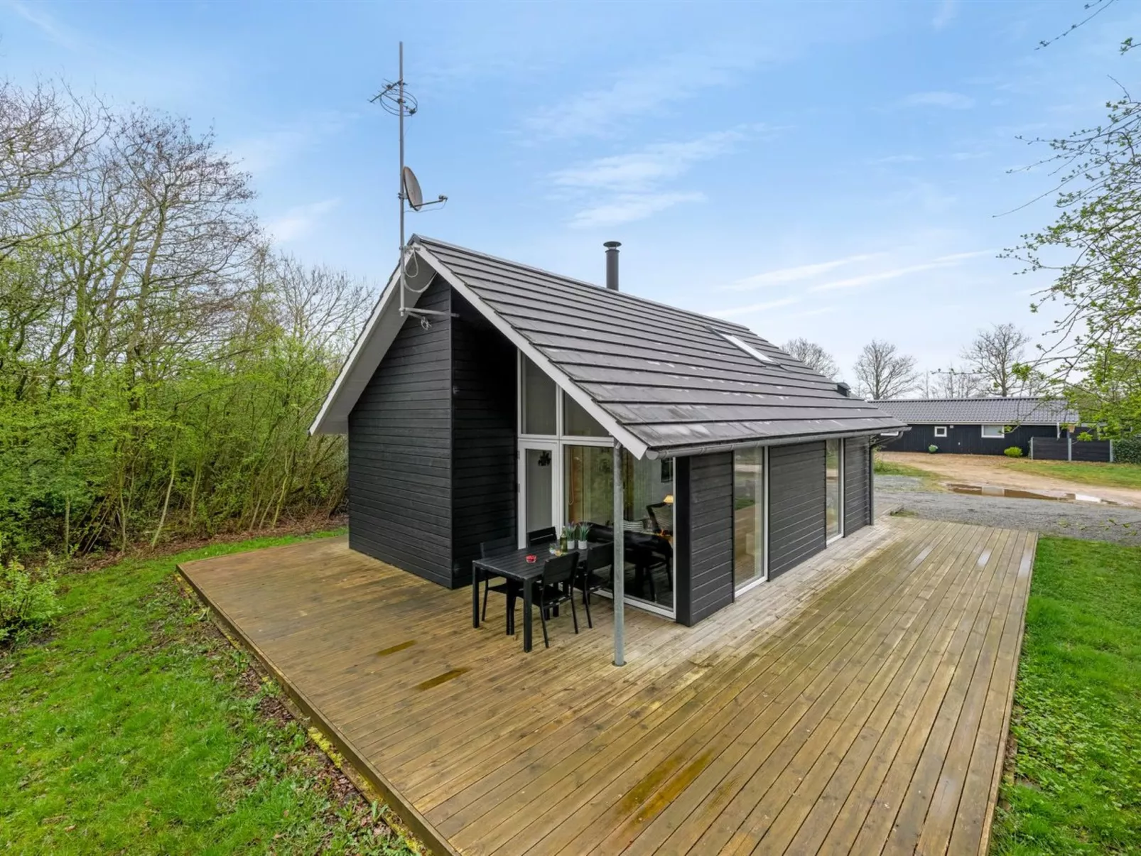 "Ketilbiorn" - 1.2km to the fjord