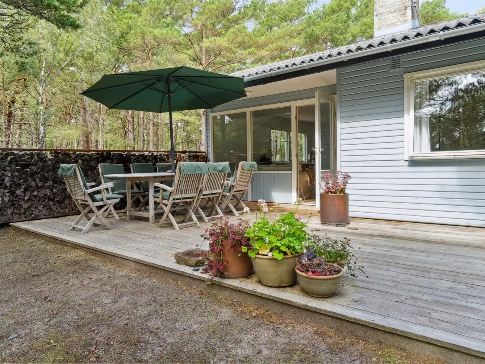 "Alita" - 300m from the sea