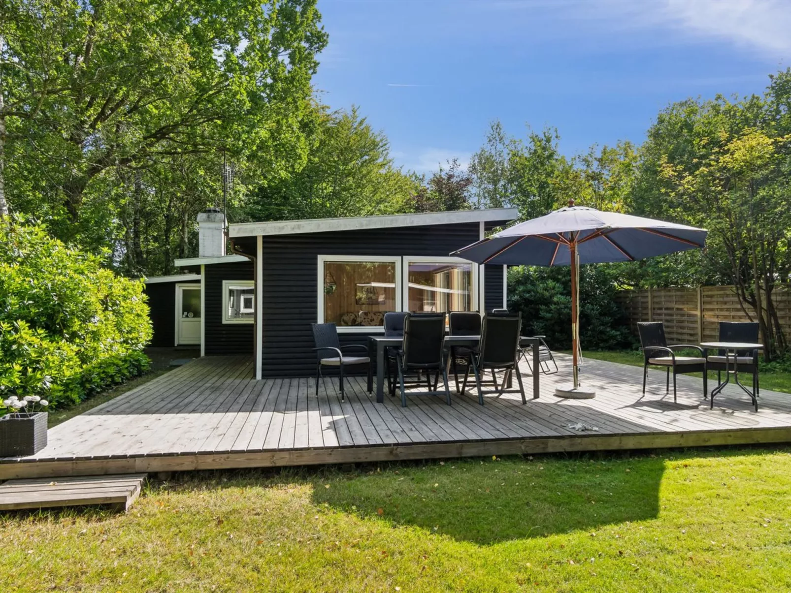 "Herminia" - 800m from the sea