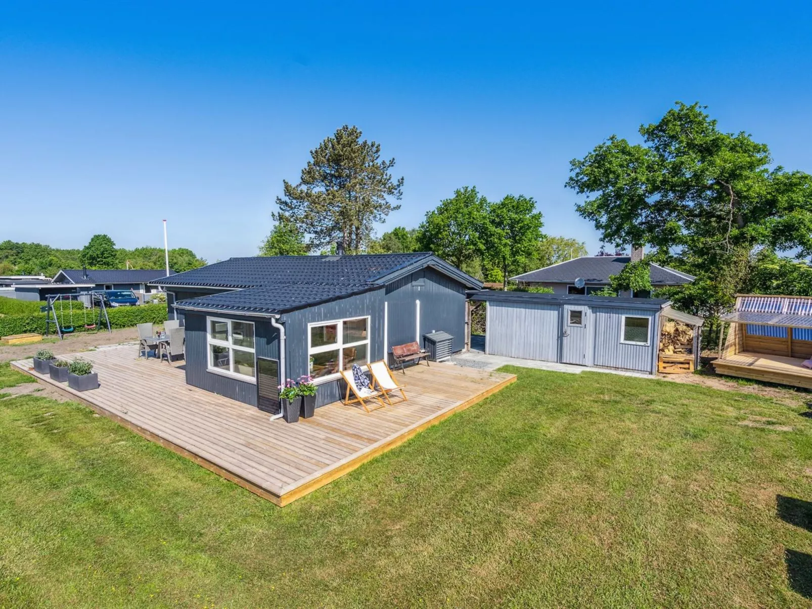 "Tabithe" - 500m from the sea