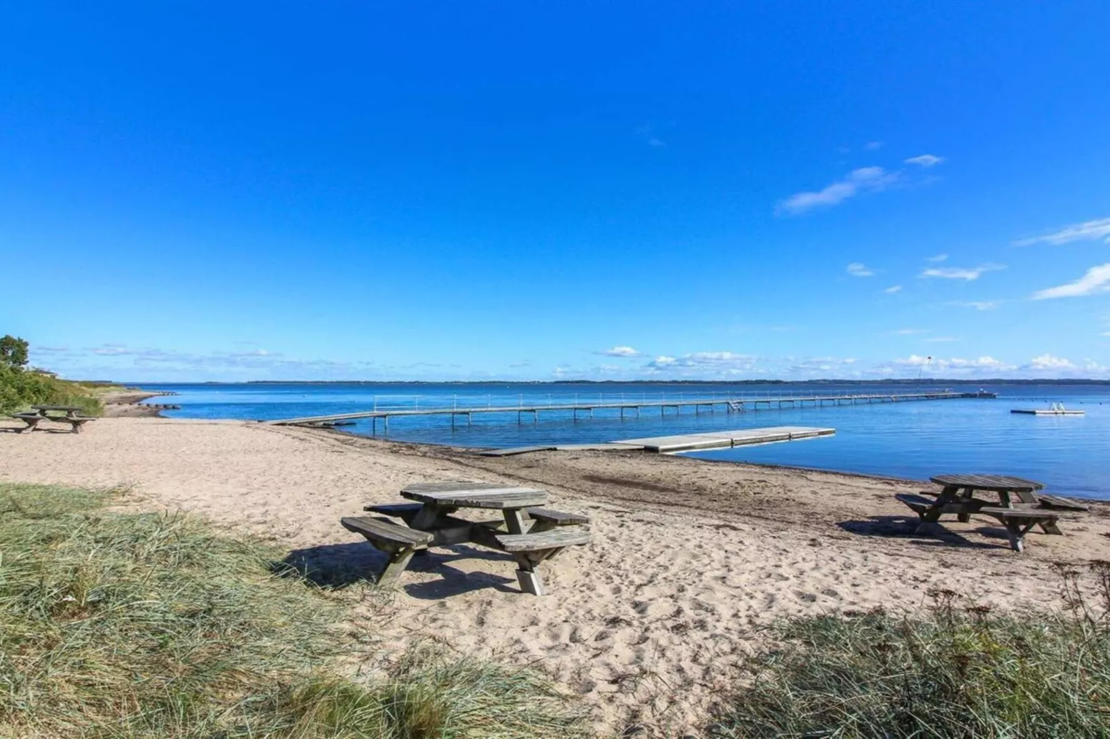 12 person holiday home in Roslev-By Traum